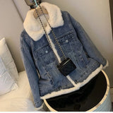 DERMEARNE Autumn and Winter Pure Cotton Retro Style Big Fur Collar Women's Denim Jacket with Plush Loose and Comfortable Soft Denim Jacket