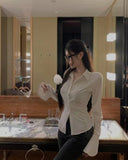 DERMEARNE Spring And Summer High Street Sexy Suspender Shirt Female Trumpet Sleeve Lapel Slim Female Fashion Single-Breasted Sweater